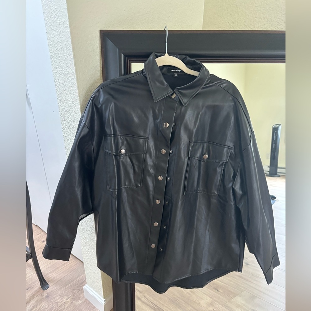 Leather jacket